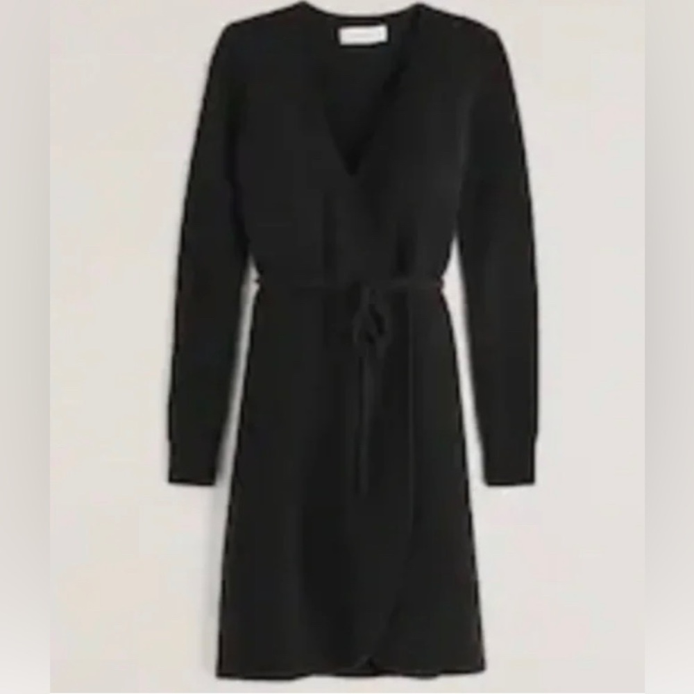 Abercrombie & Fitch Soft AF collection wrap black sweater dress - petite small